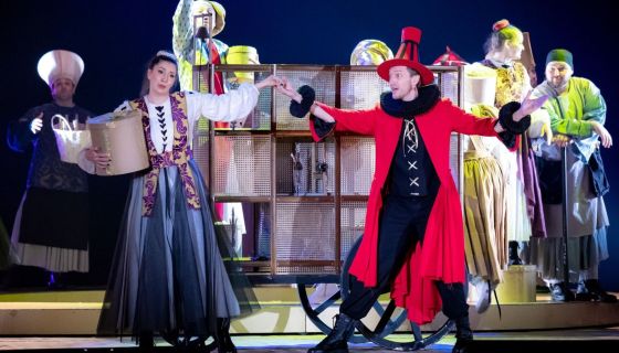 Мюзикл «Площадь картонных часов»