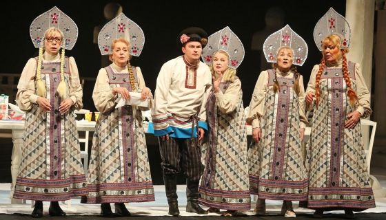 Спектакль «Баба Шанель»