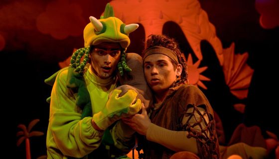 Спектакль «Отчего вымерли динозавры»