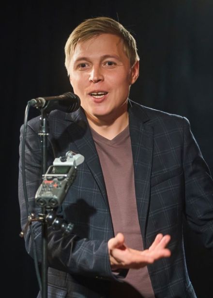 Александр Райн. Новогодний кухонник