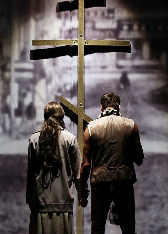 Спектакль «Раскольникoff»