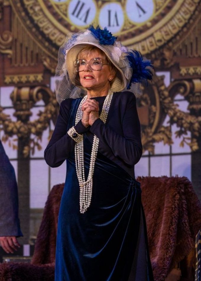 Спектакль «Роковое наследство»