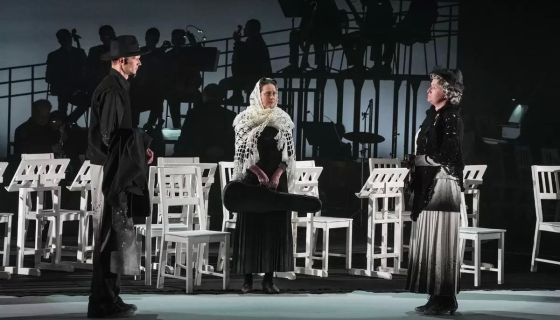 Спектакль «Ленинградская симфония»